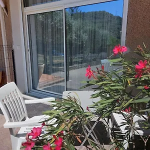 Souvenirs De Provence, Neuf 3 Etoiles Appartement